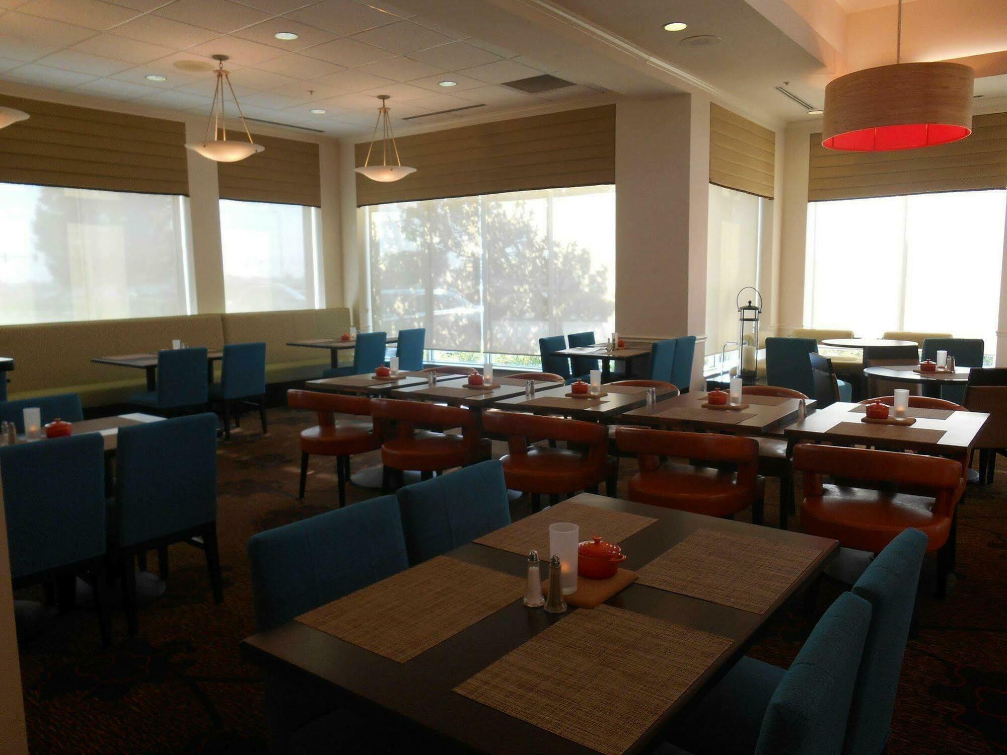 Hilton Garden Inn Columbus Airport Esterno foto